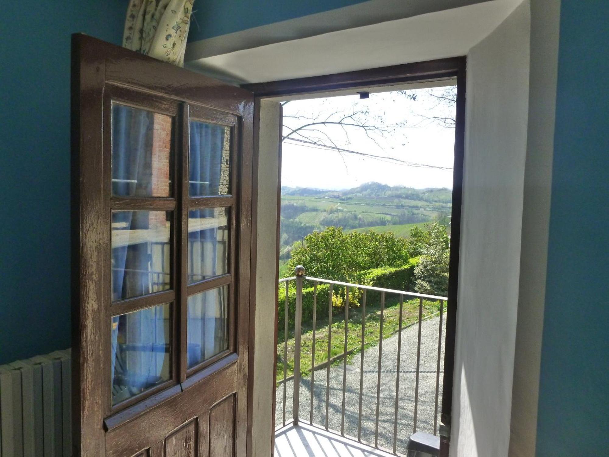 Bed And Breakfast Val D'Oche Castel Boglione Номер фото